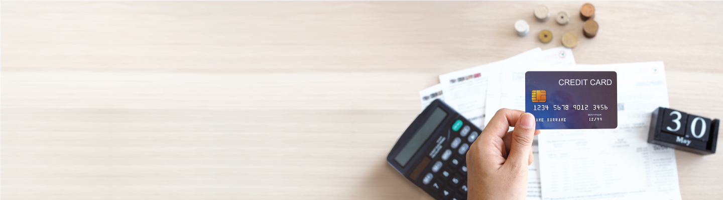 Ways to keep track on your money well through a credit card desktop Ways to keep track on your money well through a credit card desktop