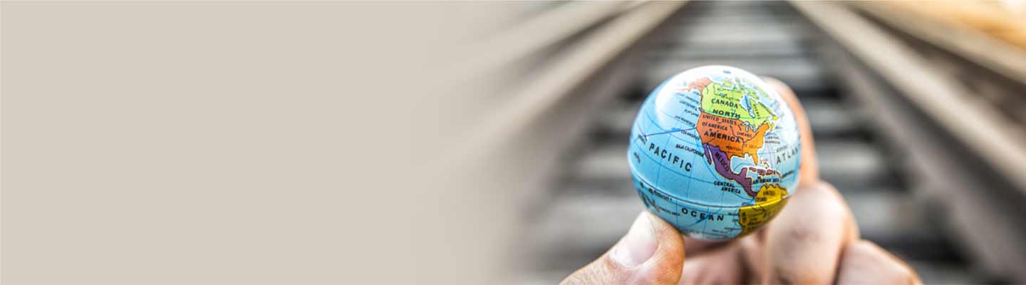 how-travel-and-tourism-wil-change-after-covid-19-pandemic-desk how-travel-and-tourism-wil-change-after-covid-19-pandemic-desk