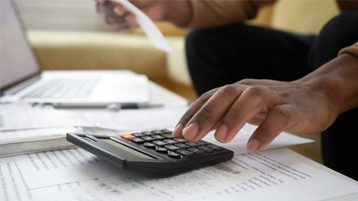 heres-how-you-can-manage-your-finances-with-a-personal-loan-emi-calculator-t heres-how-you-can-manage-your-finances-with-a-personal-loan-emi-calculator-t