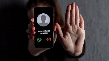 social-engineering-mobile social-engineering-mobile